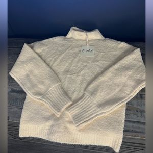 Turtle neck soft top